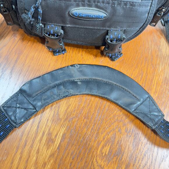 Samsonite Camera Bag Adjustable Shoulder Strap 4+ Zip Pockets Padded Divider - Picture 5 of 16